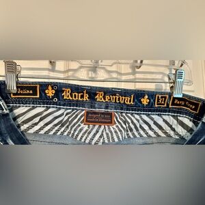 Rock Revival Easy Crop-Felina Size 31